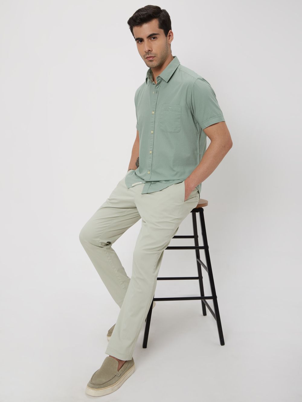 Light Olive Textured Plain Slim Fit Casual Shirt