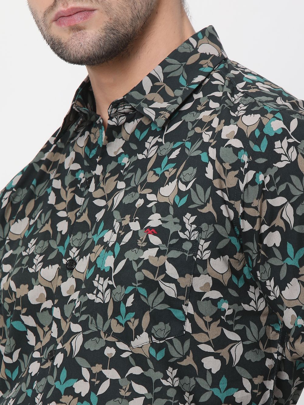 Green & Off White Floral Print Slim Fit Casual Shirt