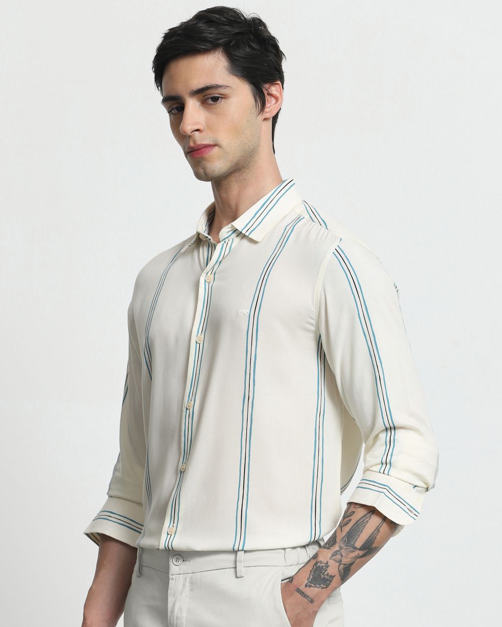 Off White Viscose Stripe Slim Fit Casual Shirt