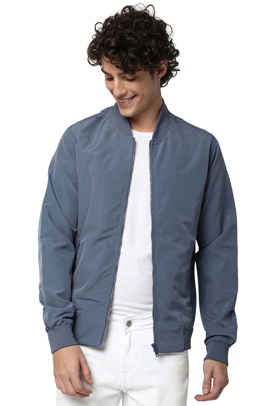 Lightweight Jacket With Contrast Internals & Mesh Lining