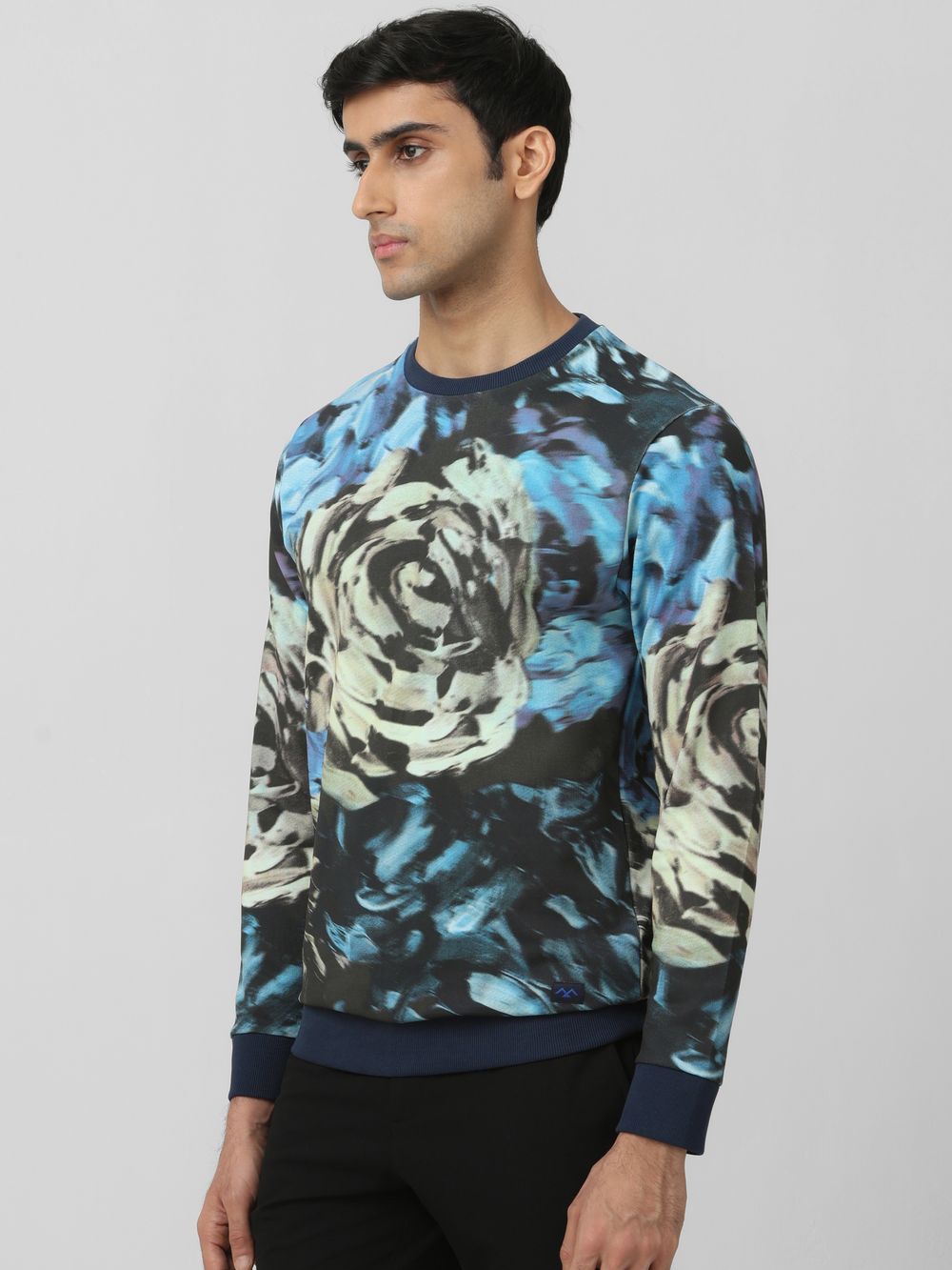 Blue Floral Print Slim Fit Sweatshirt