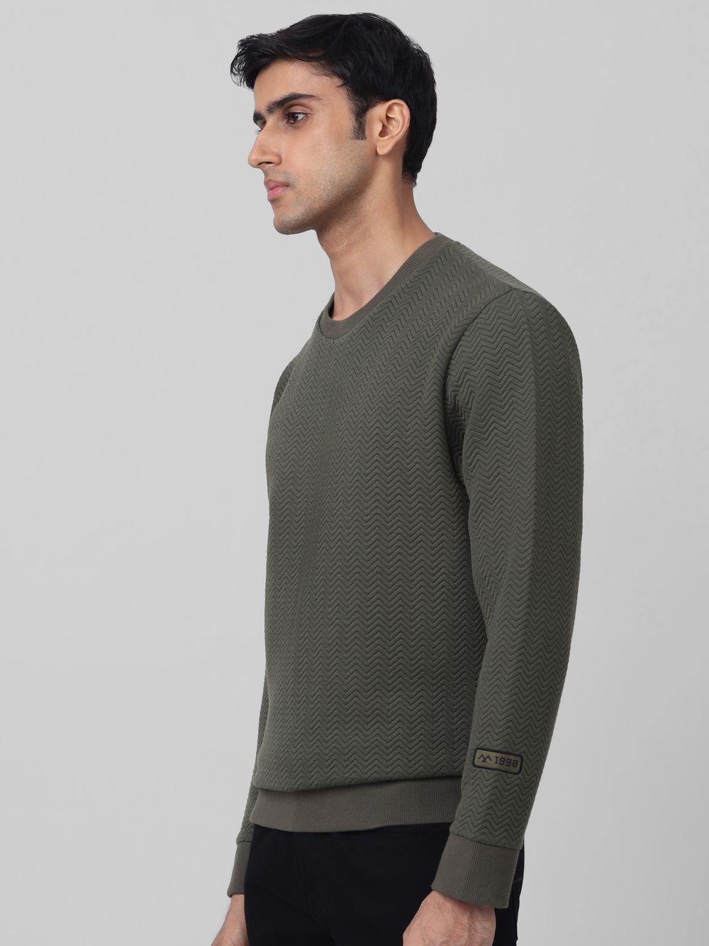 Textured Plain Slim Fit Sweatshirt