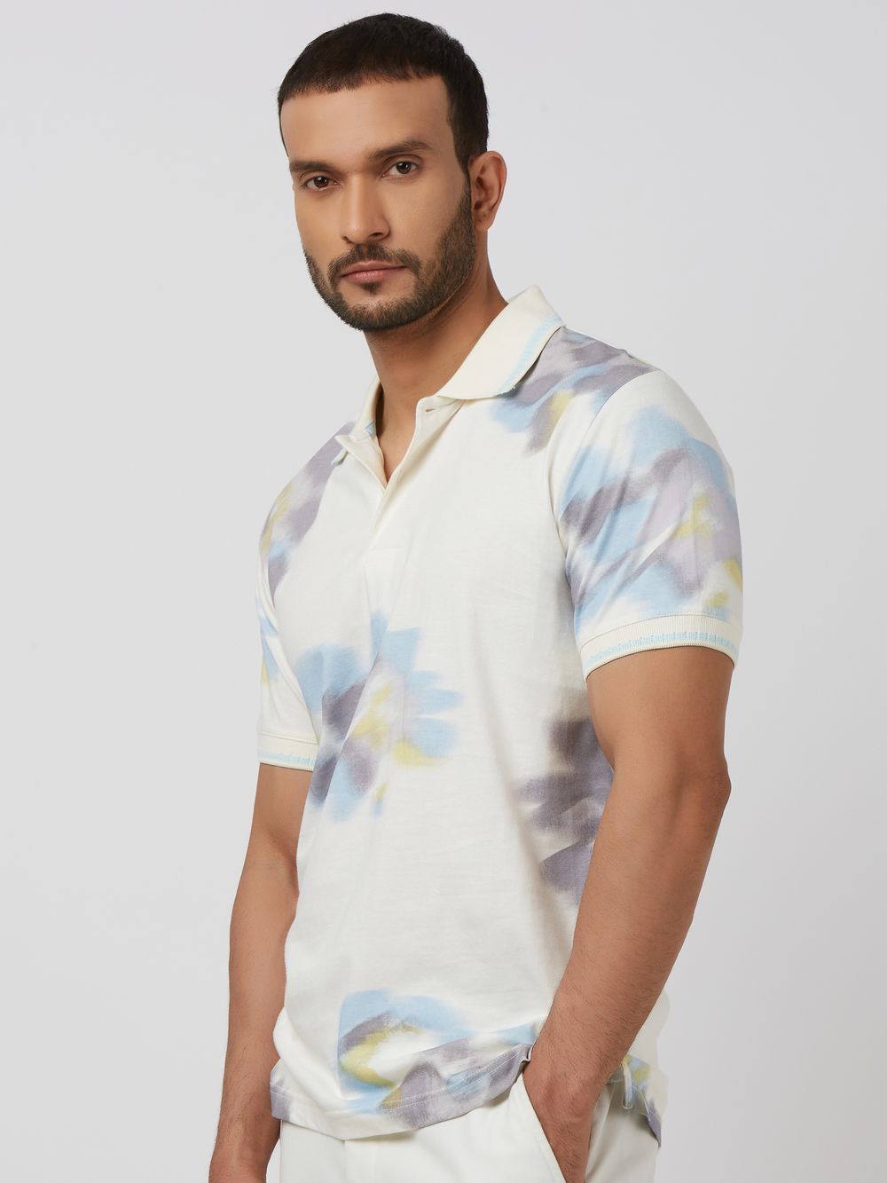 Off White Floral Print Slim Fit T-Shirt
