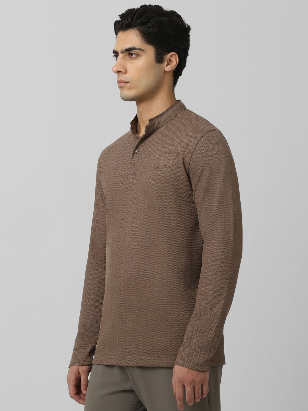 Beige Textured Plain Full Sleeve Casual T-Shirt