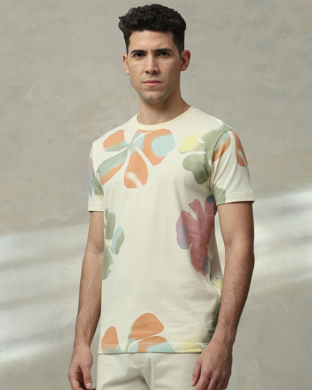 Off White Floral Print Slim Fit T-Shirt