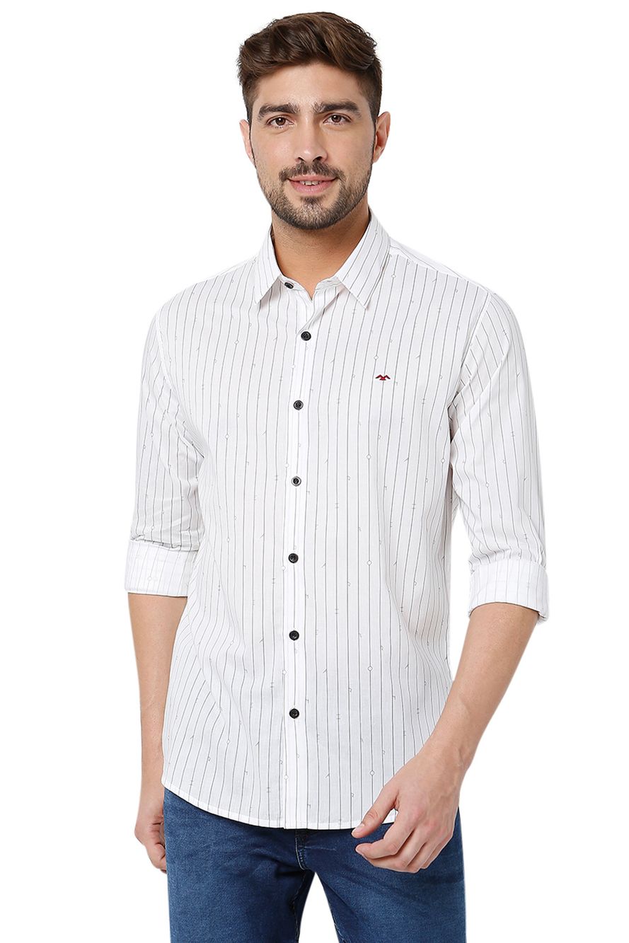 White & Black Printed Stripe Slim Fit Casual Shirt