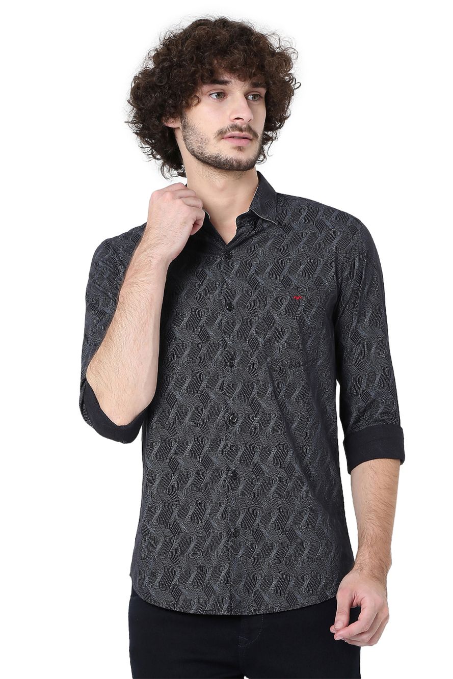 Black & Grey Wavy Print Slim Fit Casual Shirt