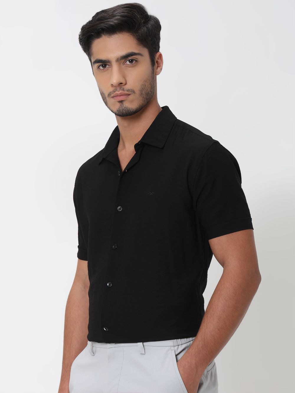 Black Textured Viscose Blend Plain Slim Fit Casual Shirt