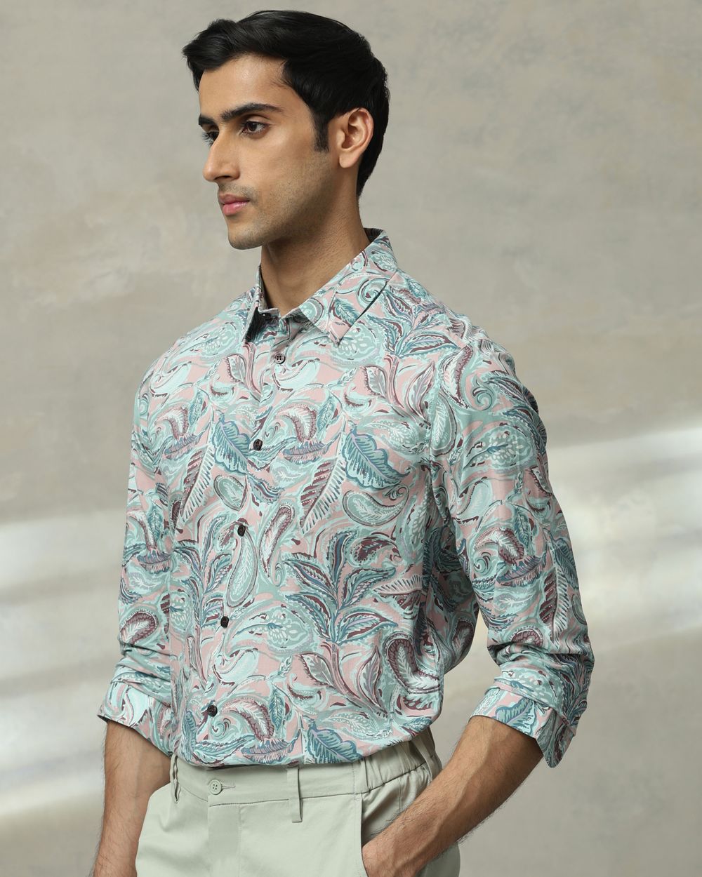 Multicolour Leaf Print Slim Fit Casual Shirt