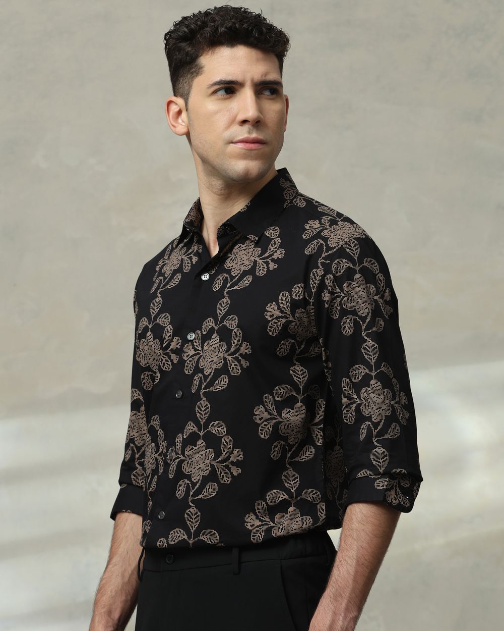 Black Floral Print Slim Fit Casual Shirt