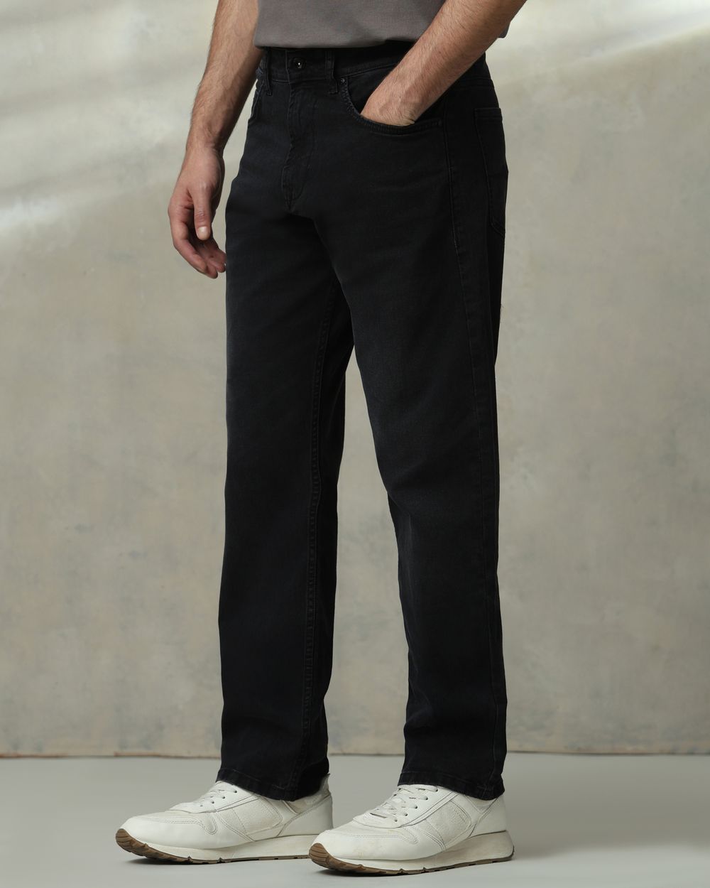 Black Loose Straight Fit Jeans