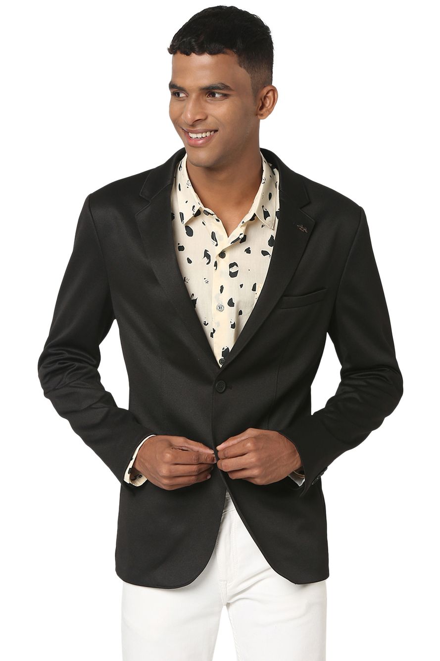 Black Solid Slim Fit Blazer