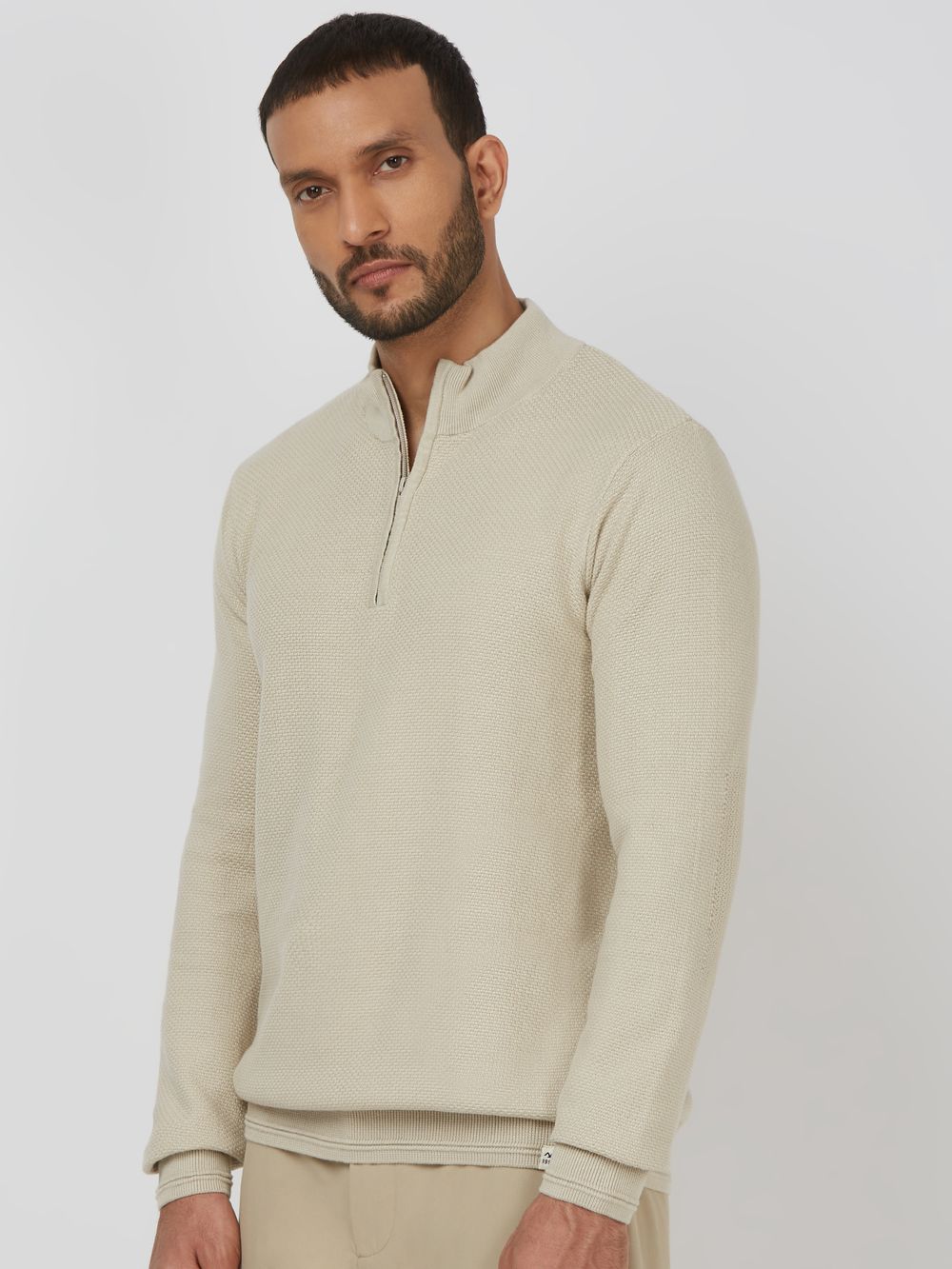 BEIGE MOCK NECK HALF ZIP SLIM FIT SWEATER