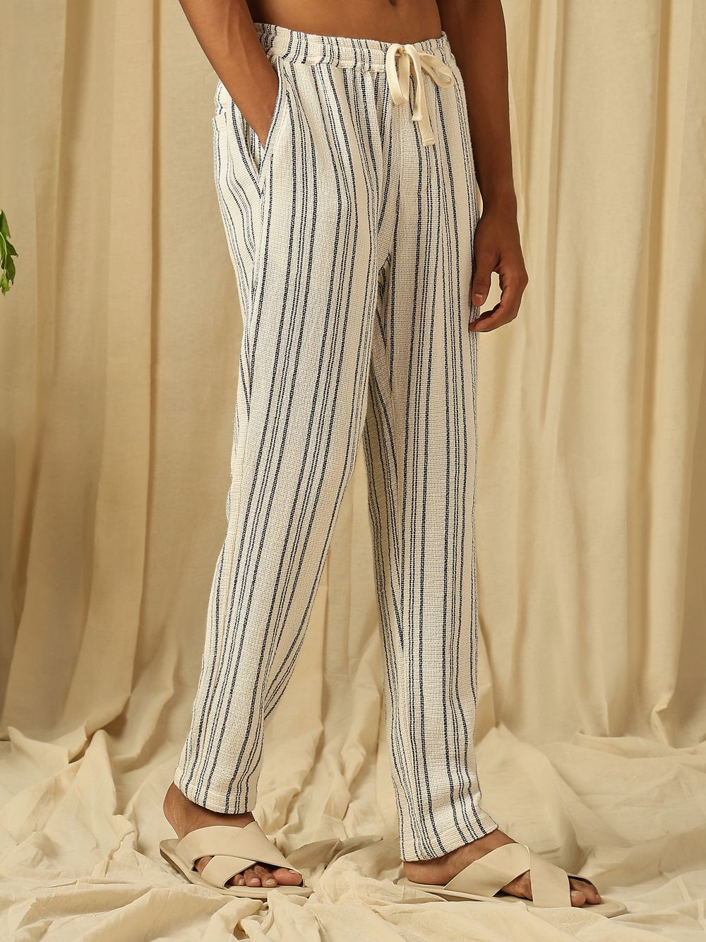 Off White Relaxed Fit Casual Cotton Trouser