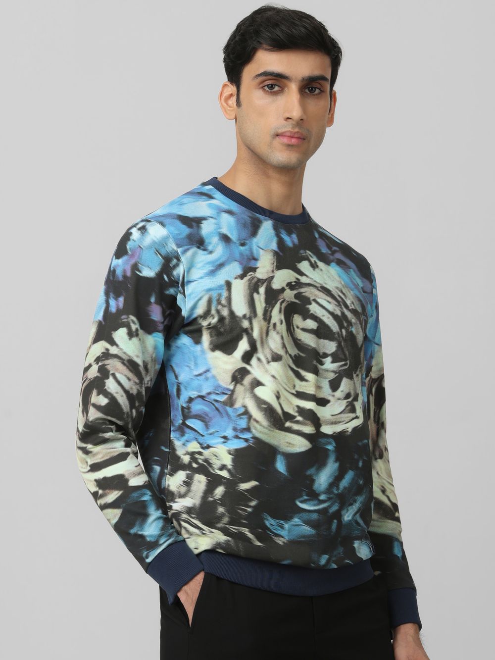 Blue Floral Print Slim Fit Sweatshirt