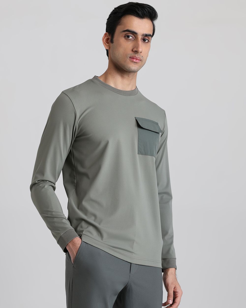 Light Green Patch Pocket Plain Slim Fit T-Shirt