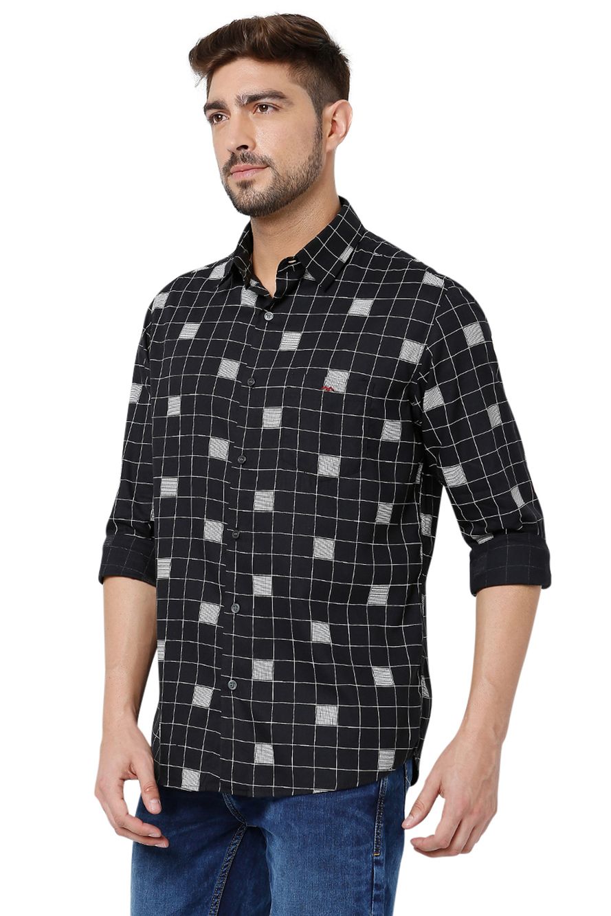 Black & White Graphic Check Slim Fit Casual Shirt