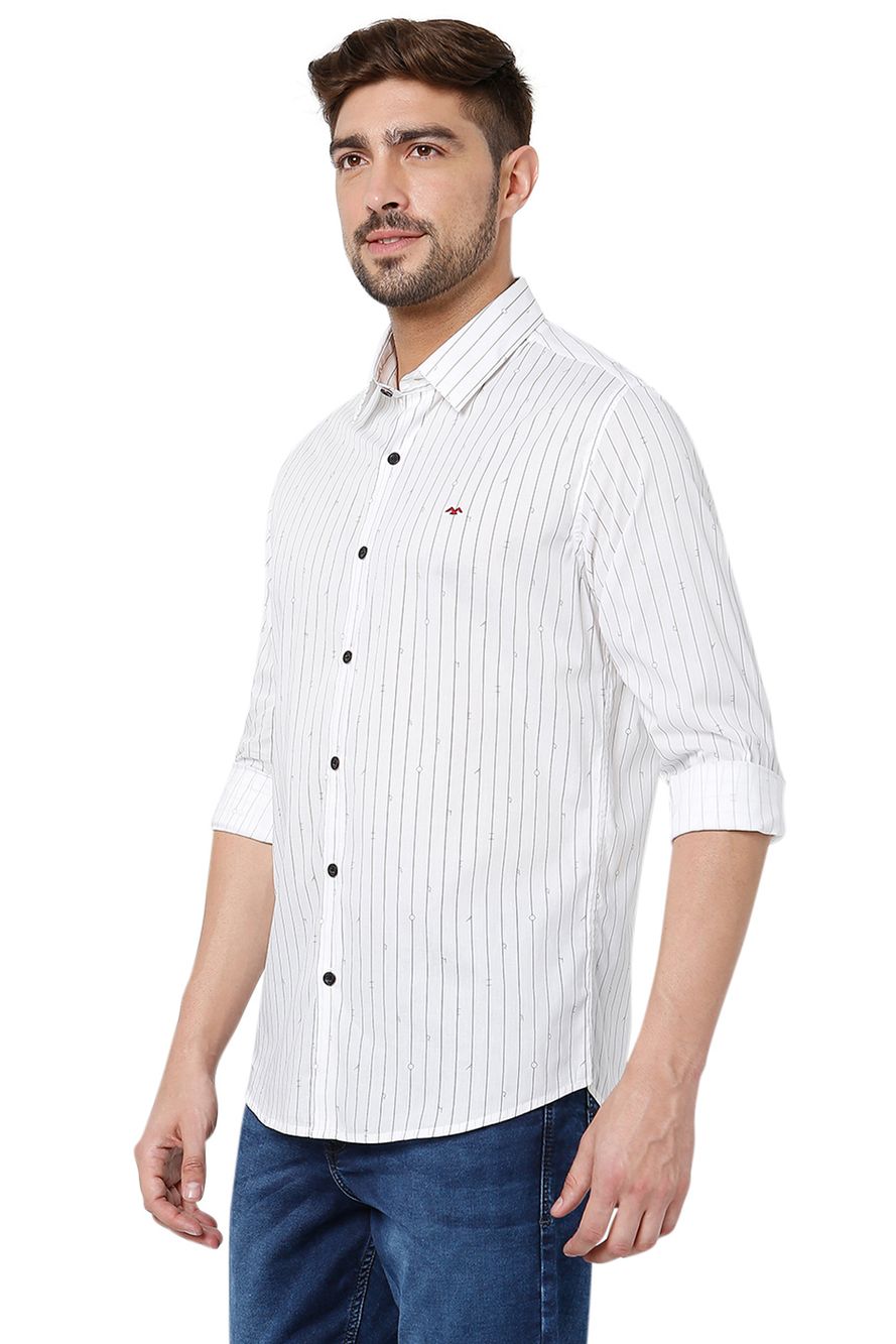 White & Black Printed Stripe Slim Fit Casual Shirt