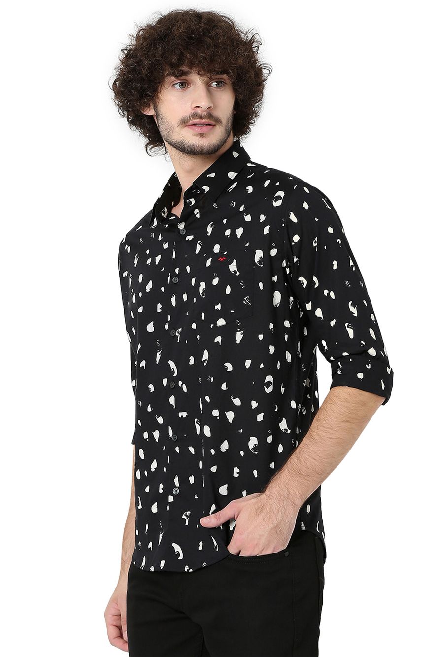 Black & Off White Abstract Print Lightweight Slim Fit Casual Shirt