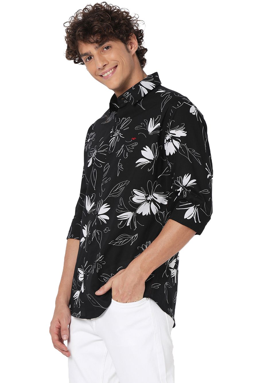 Black & White Floral Print Slim Fit Casual Shirt