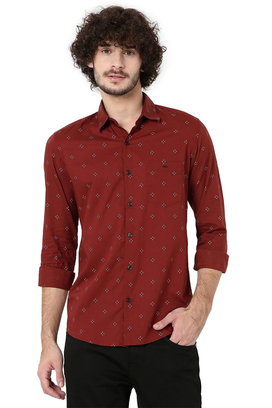 Maroon & Off White Print Slim Fit Casual Shirt