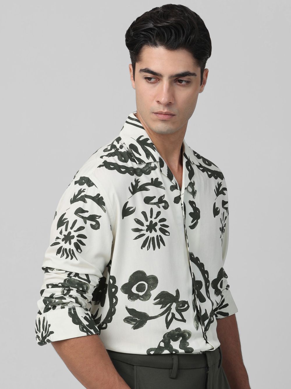 Dark Green Floral Print Relaxed Fit Casual Shirt