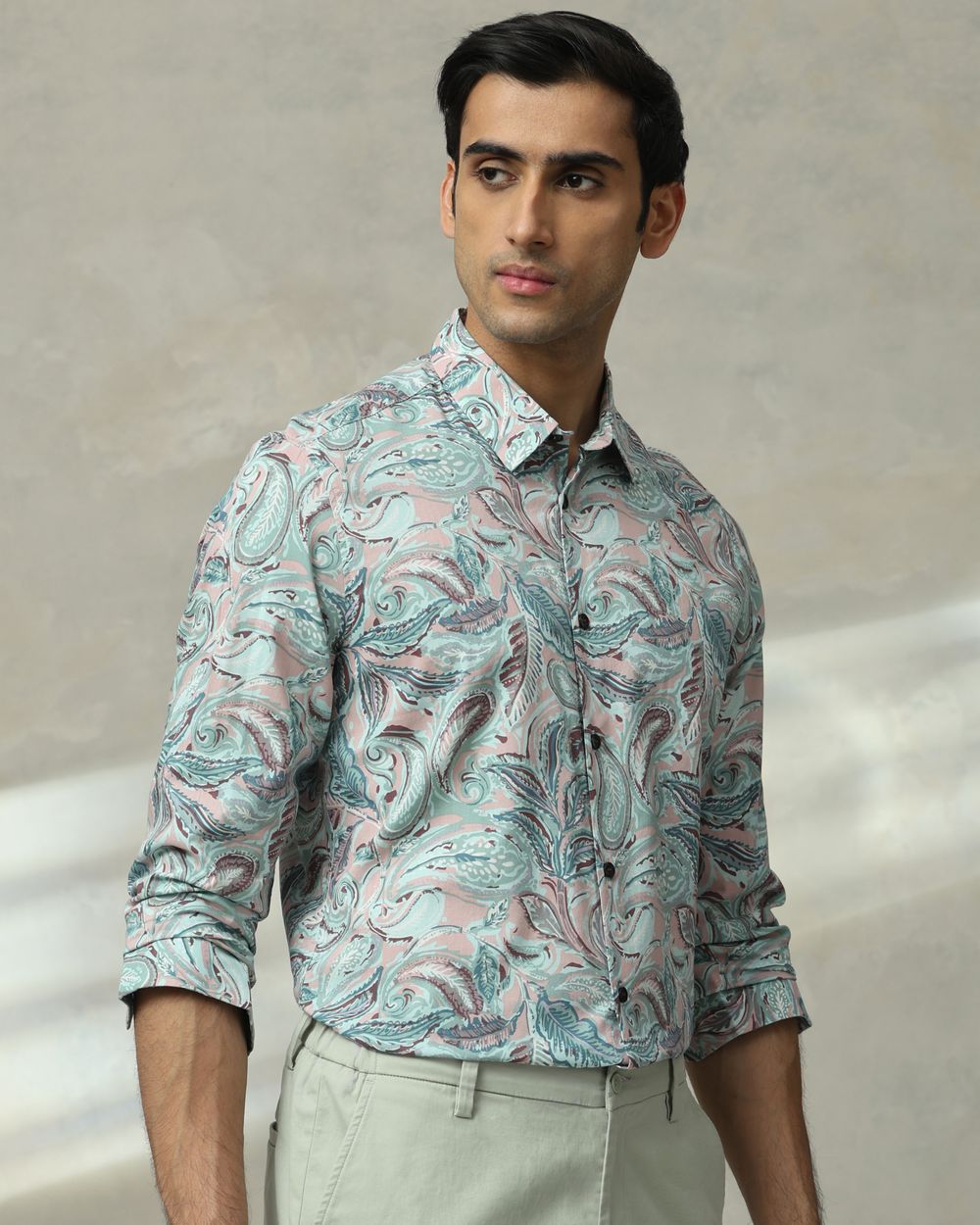 Multicolour Leaf Print Slim Fit Casual Shirt