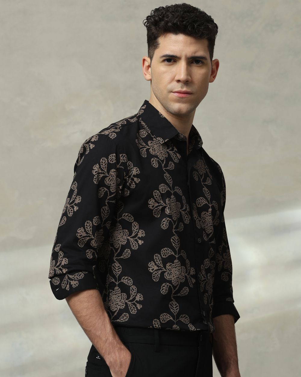 Black Floral Print Slim Fit Casual Shirt