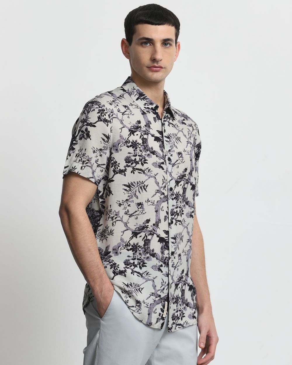 Light Grey Foliage Print Slim Fit Casual Shirt