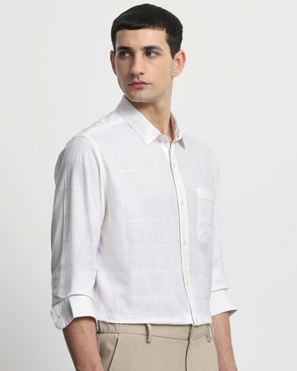 White Textured Plain Slim Fit Casual Shirt