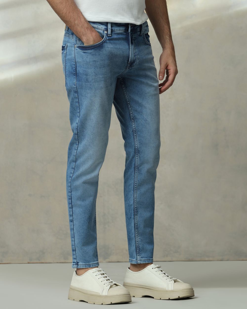 Light Blue Ankle Length Jeans