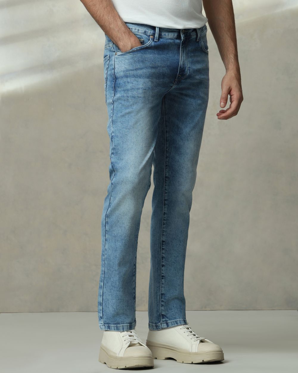 Light Blue Ankle Length Jeans