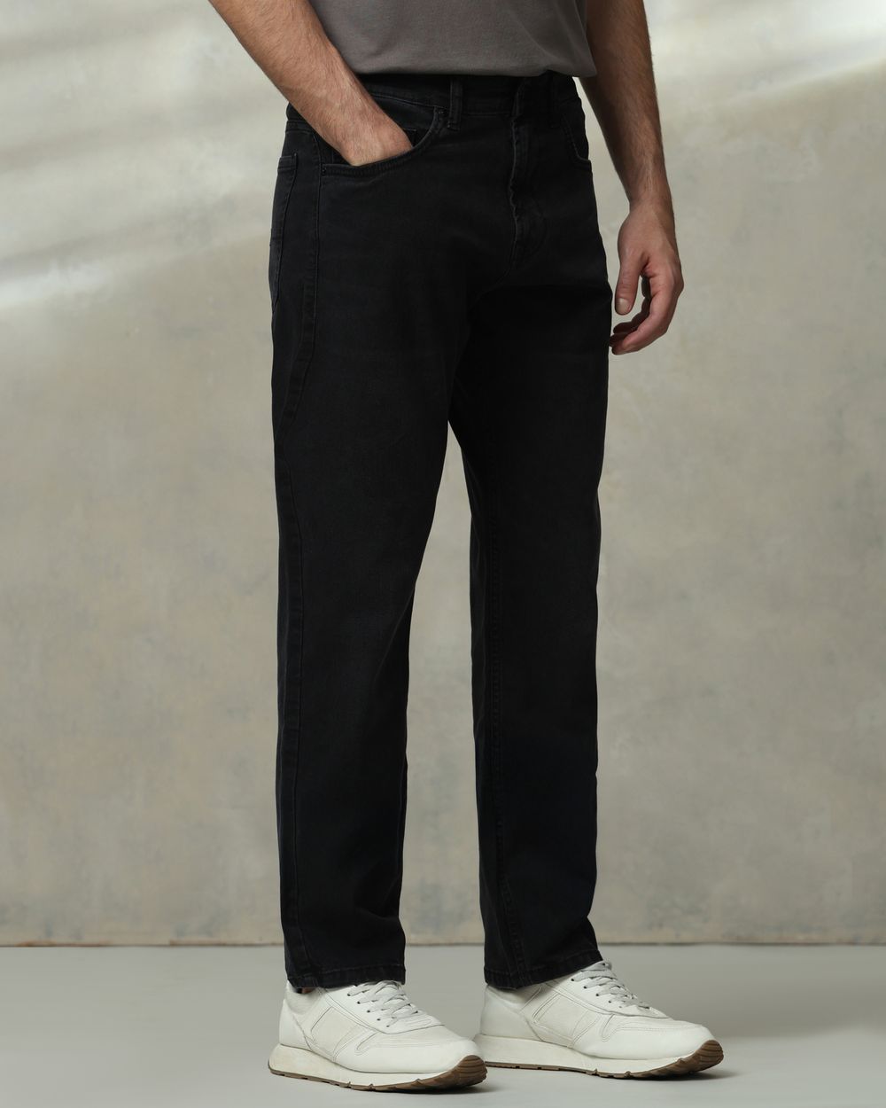 Black Loose Straight Fit Jeans