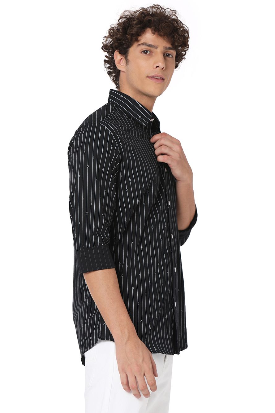 Black & White Printed Stripe Slim Fit Casual Shirt