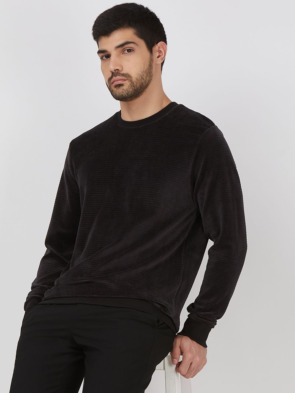 Buy Black Velvet Slim Fit Sweatshirt Online at Muftijeans