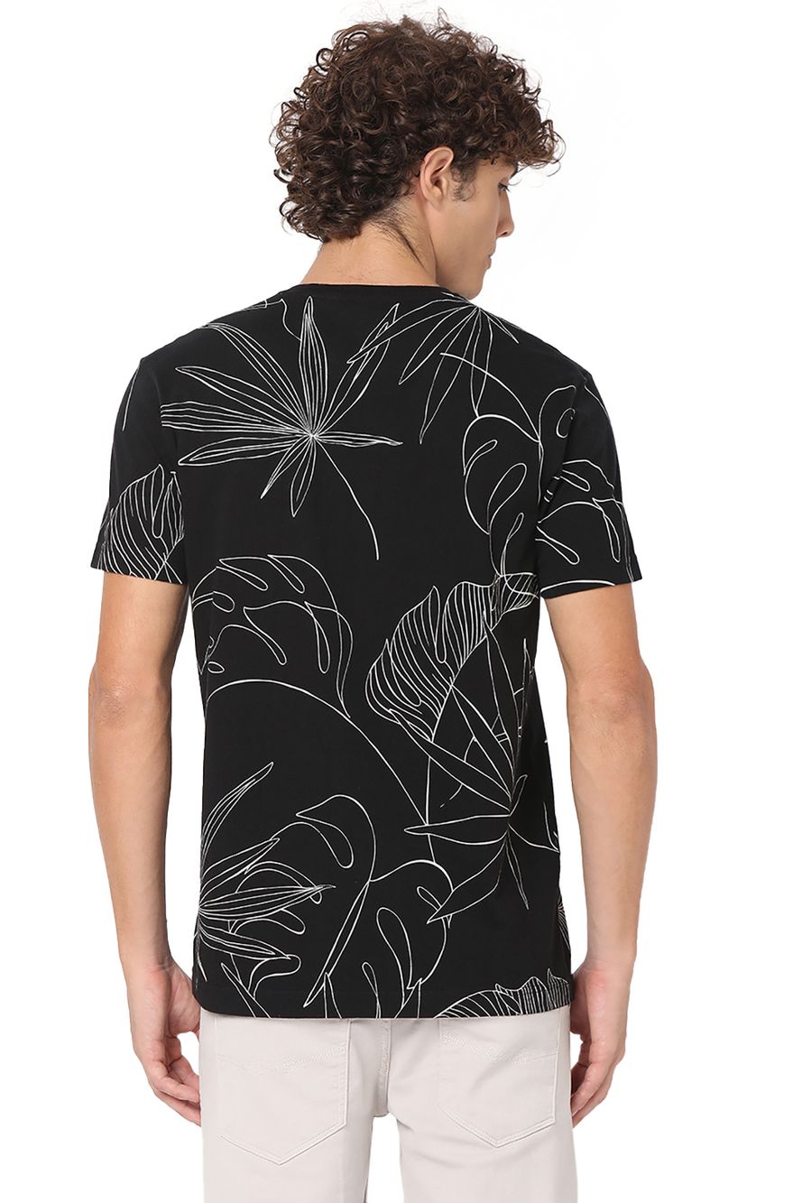 Black Leaf Graphic Tee