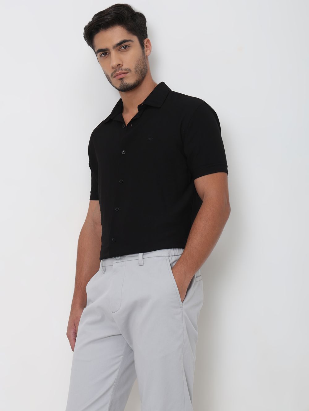 Black Textured Viscose Blend Plain Slim Fit Casual Shirt