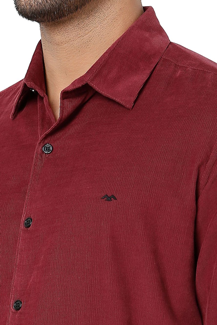 Maroon Textured Slim Fit Casual Shirt