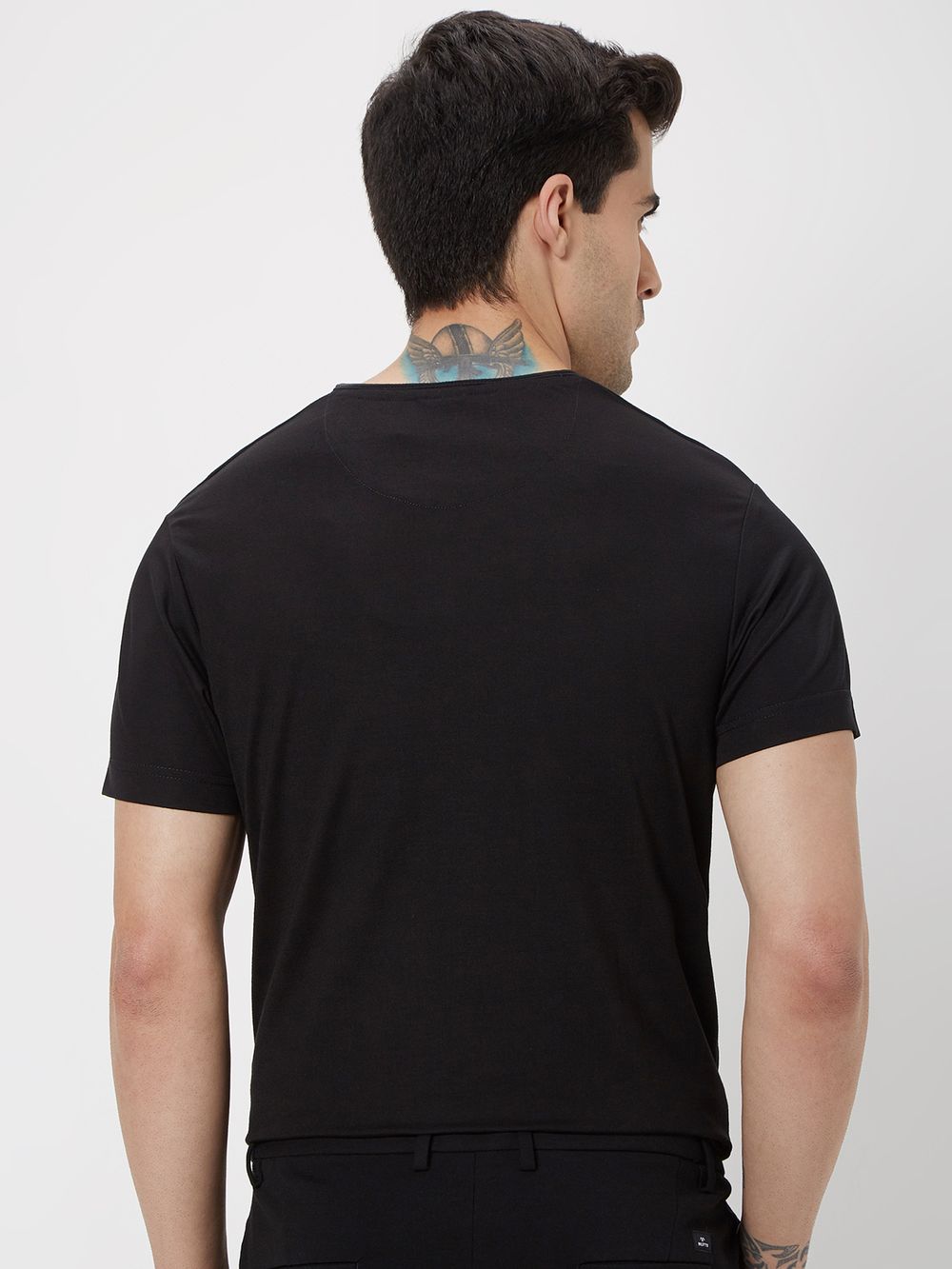 Black Snap Button Henley T-Shirt