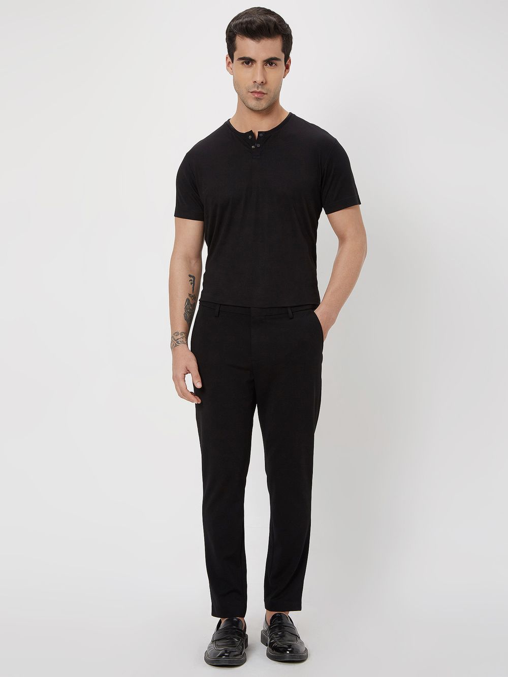 Black Snap Button Henley T-Shirt