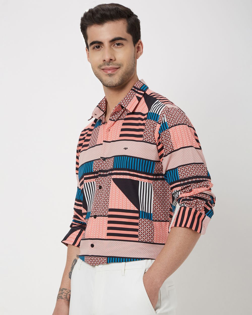 Pink Abstract Print Slim Fit Casual Shirt