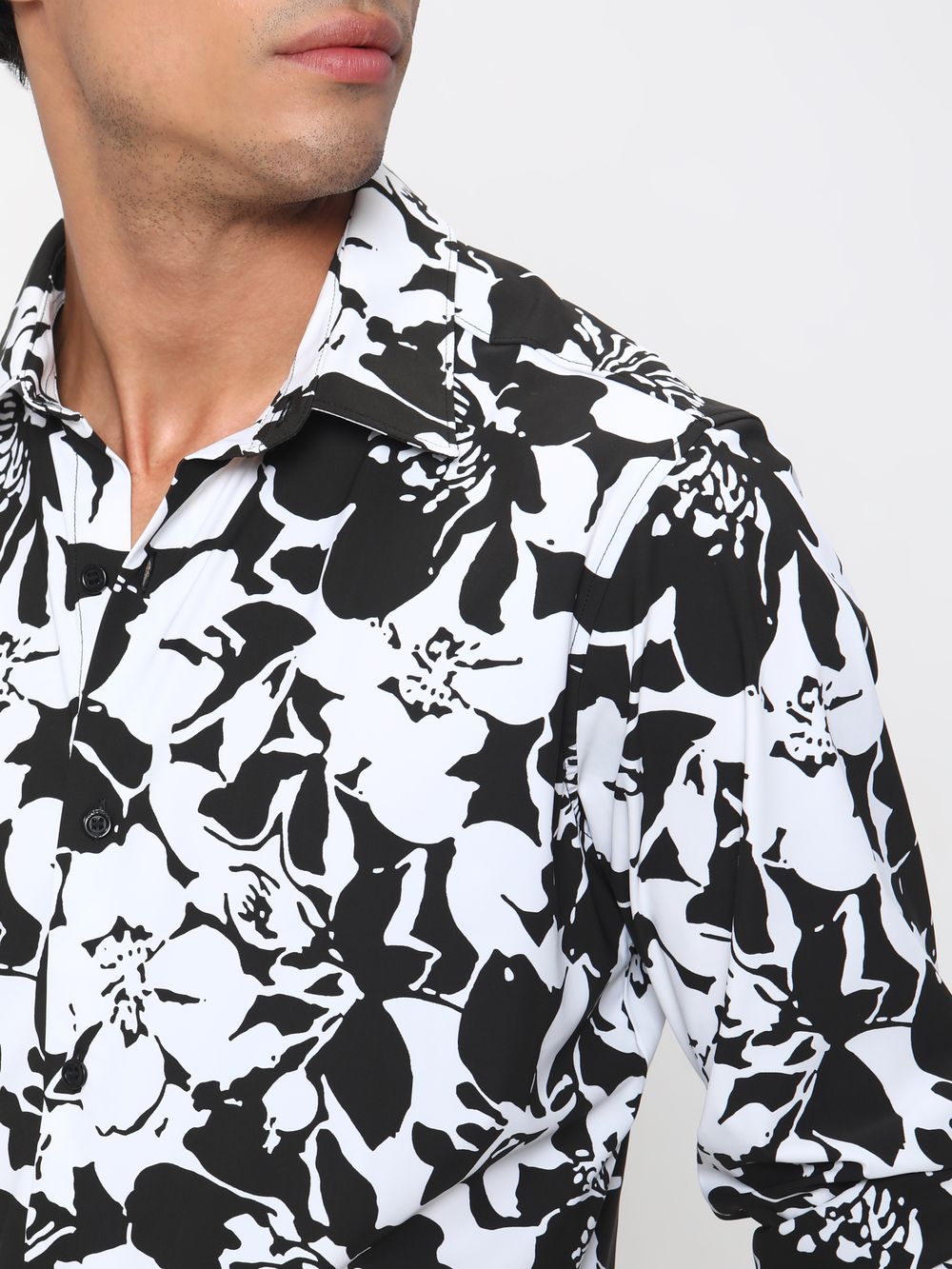 Buy Black White Floral Print Shirt Online at Muftijeans