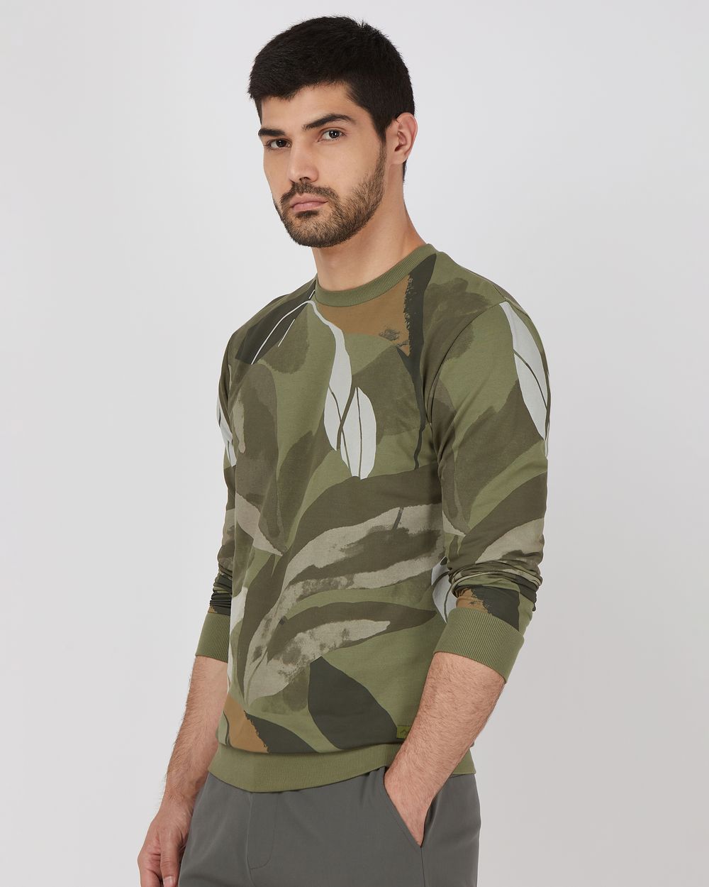 Olive Leaf Print Slim Fit Sweatshirt