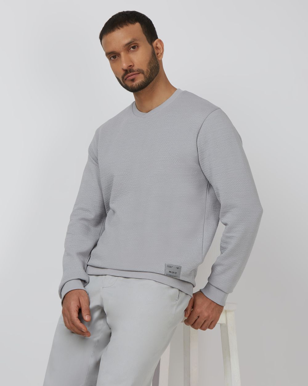 Light Grey Textured Plain Slim Fit T-Shirt