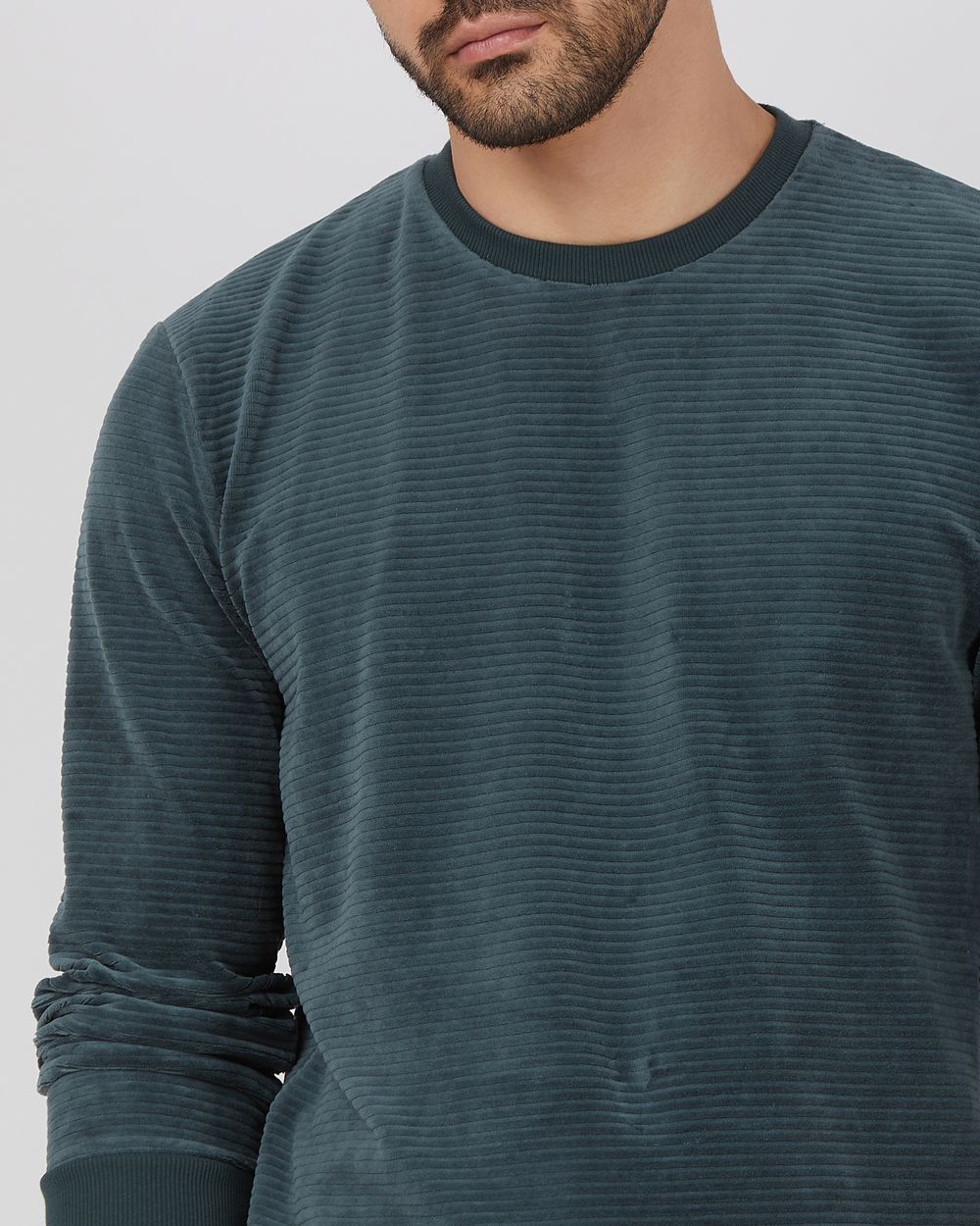 Green Velvet Slim Fit Sweatshirt