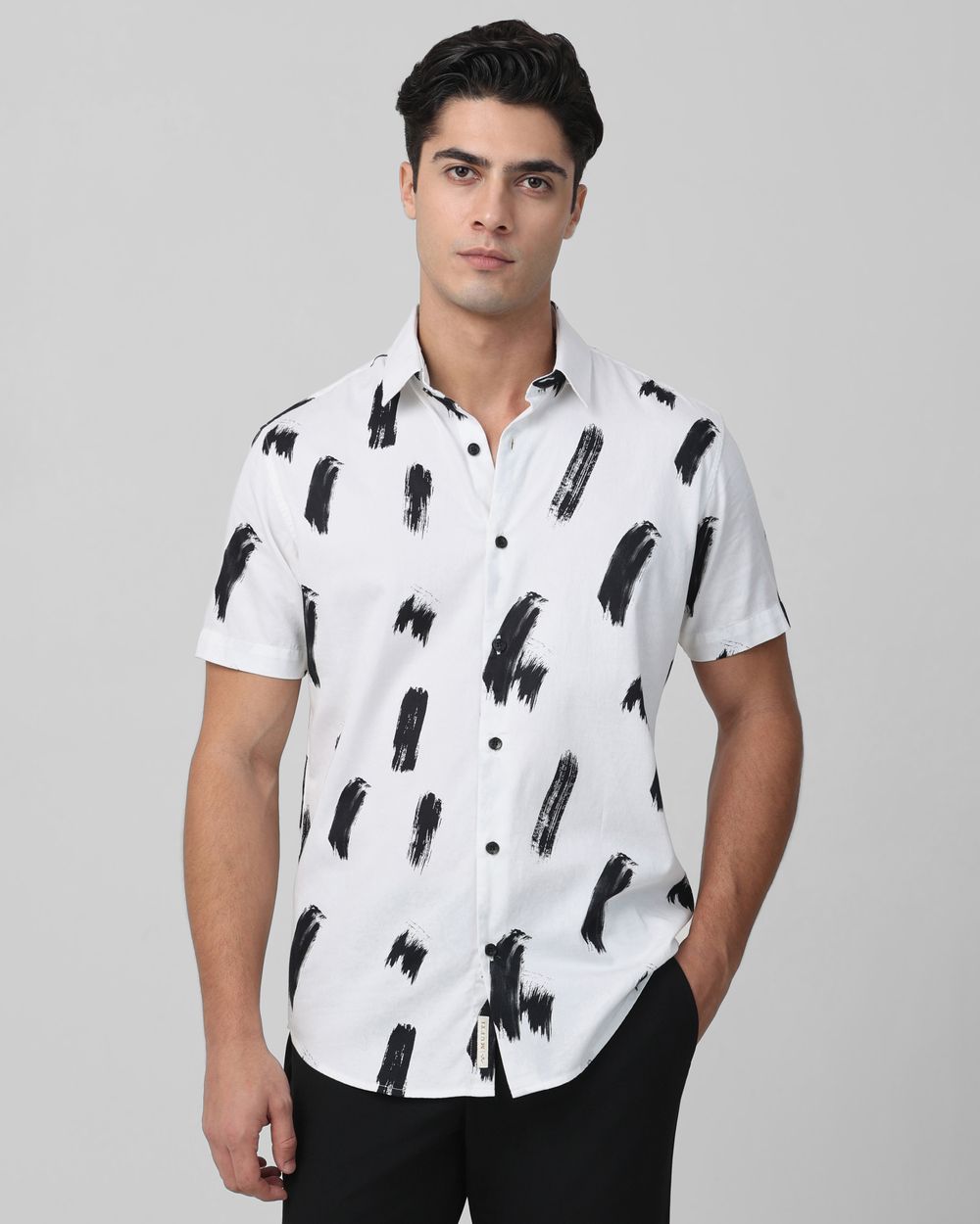 White Abstract Print Slim Fit Casual Shirt