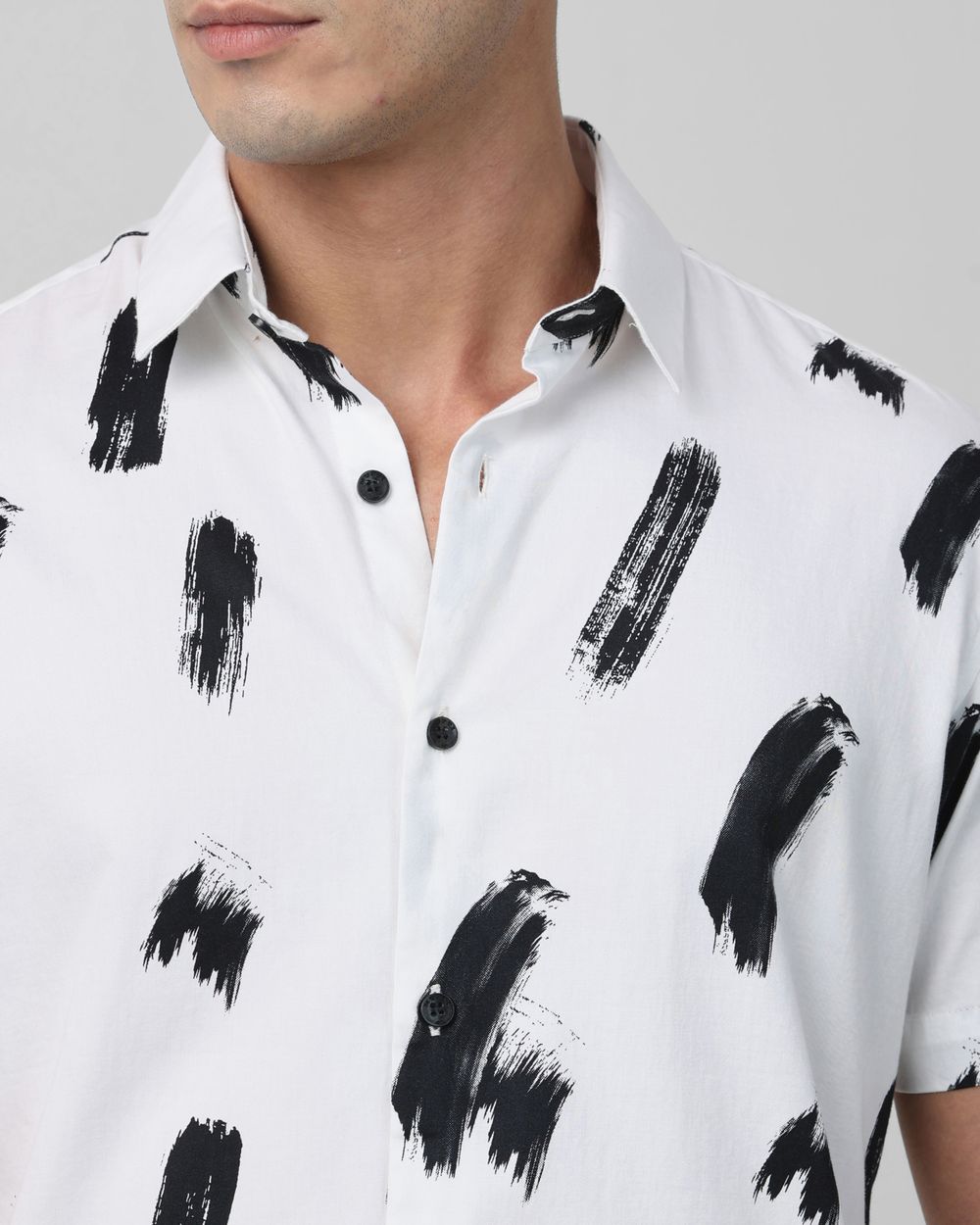 White Abstract Print Slim Fit Casual Shirt