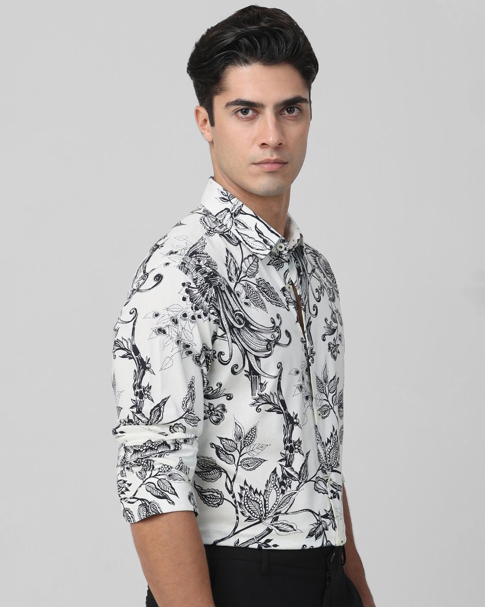White Leaf Print Slim Fit Casual Shirt
