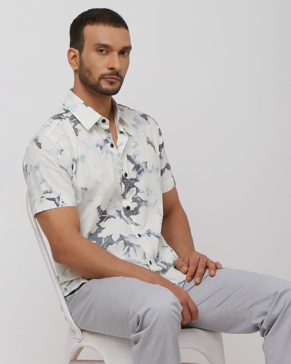 White Floral Print Slim Fit Casual Shirt