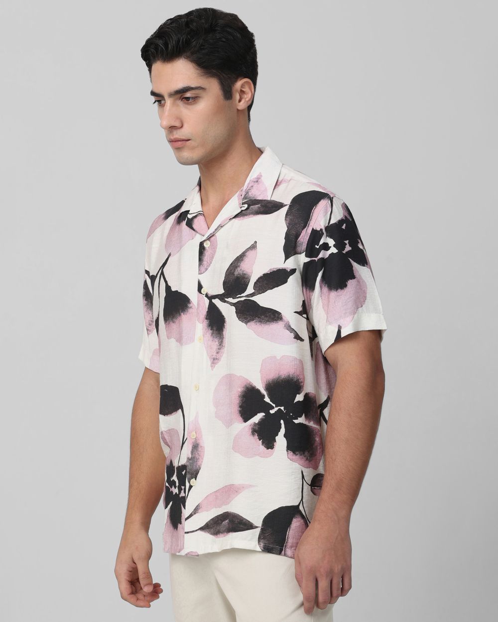 Off White Floral Print Relaxed Fit Casual Shirt